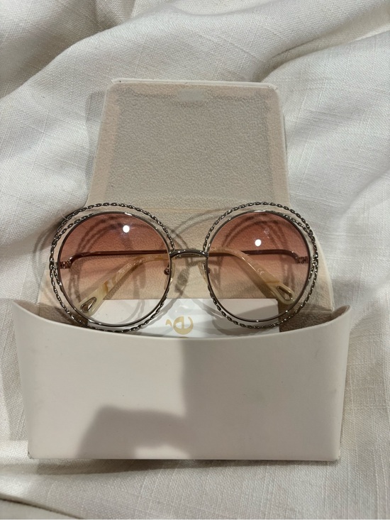 小物 Chloe Round Sunglasses Pink Gradient Chloe Round Pink Gradient Sunglasses with Decorative Silver Frame
